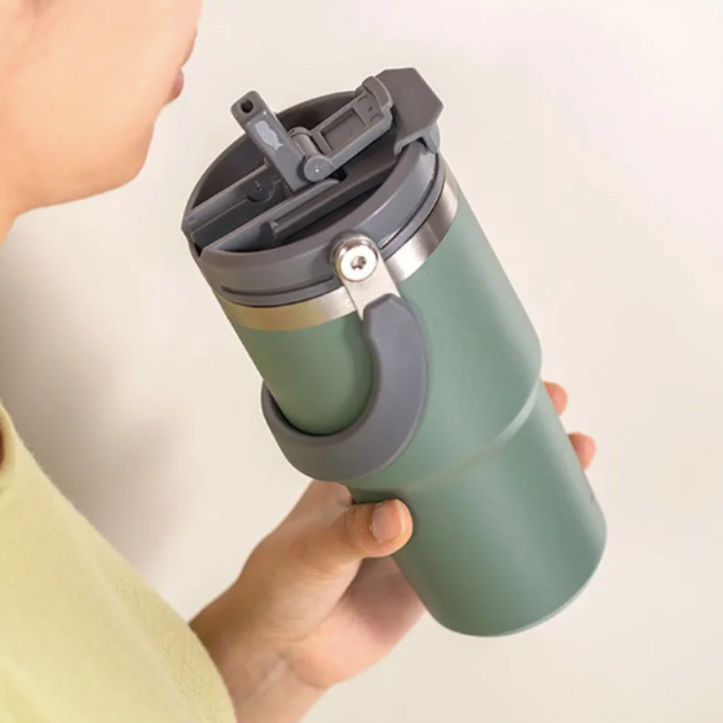 Flip Straw Tumbler Stainless Steel with Double-Wall Vacuum Insulation